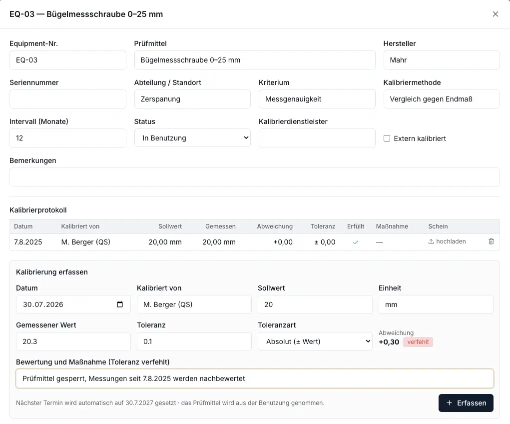 Erfassung einer Kalibrierung mit automatisch berechneter Abweichung von +0,30 mm und der Kennzeichnung „verfehlt“
